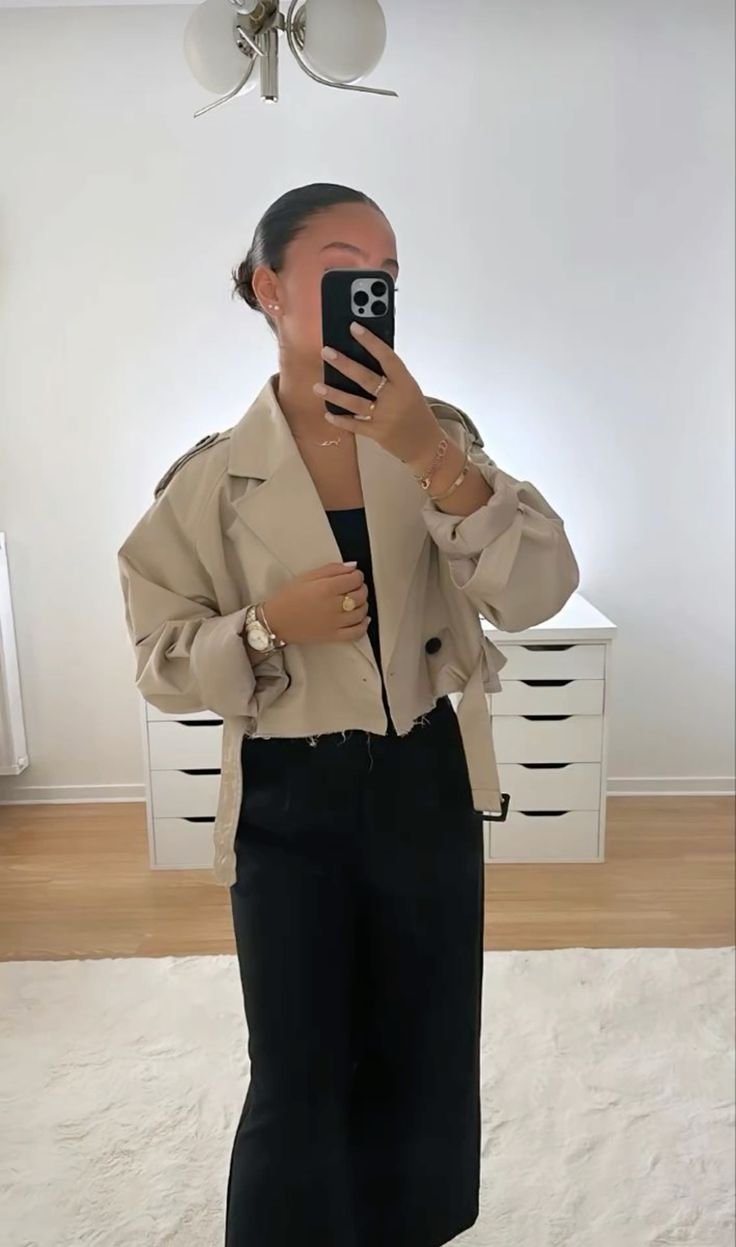 Maria - City Sleek | Miejski trenchcoat